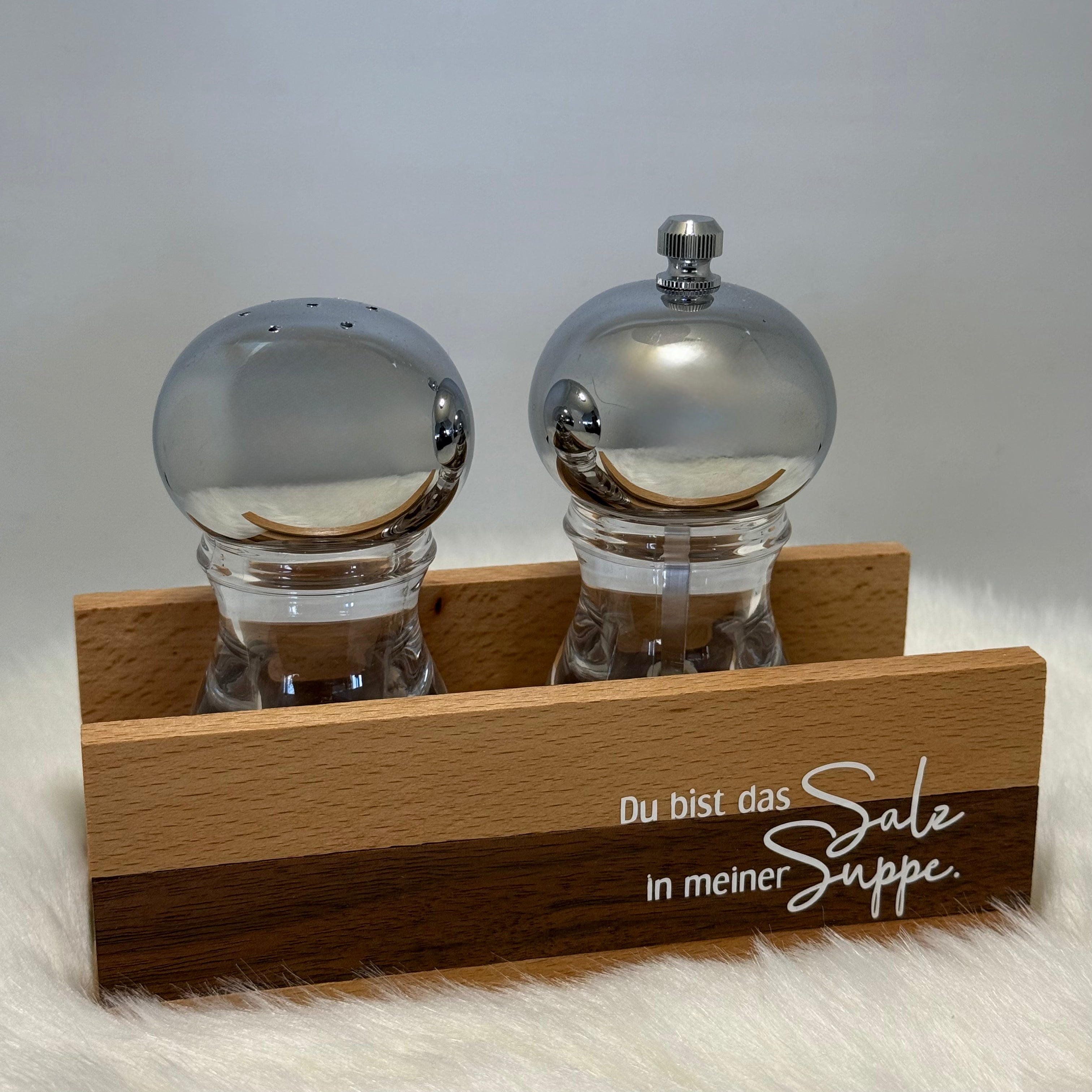 Salz- und Pfefferstreuer